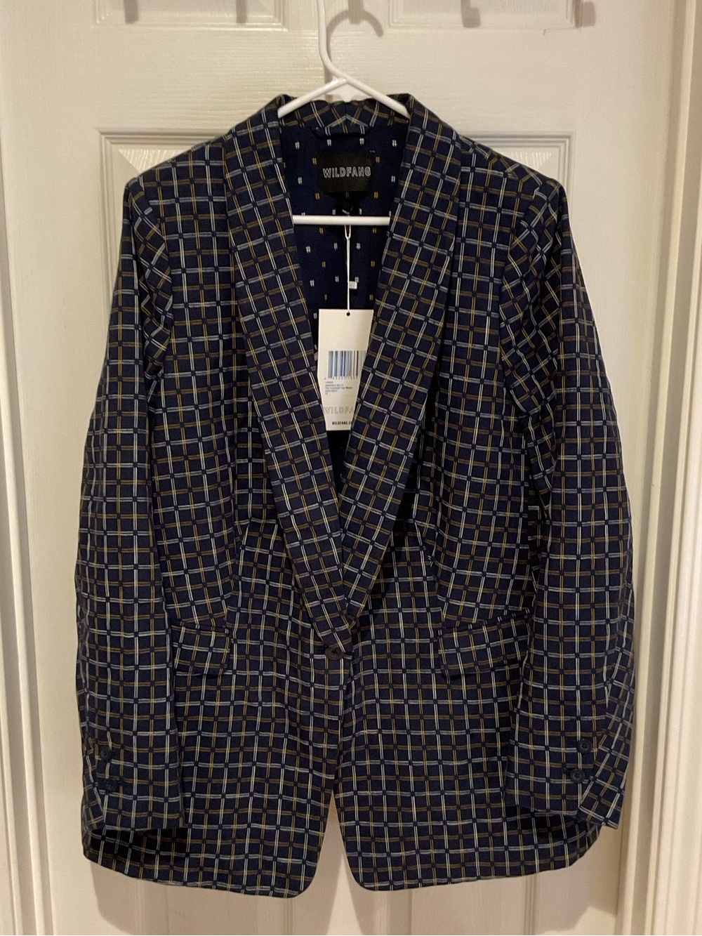 Wildfang the essential tux blazer nwt plus 1x lapel, pockets formal vented
